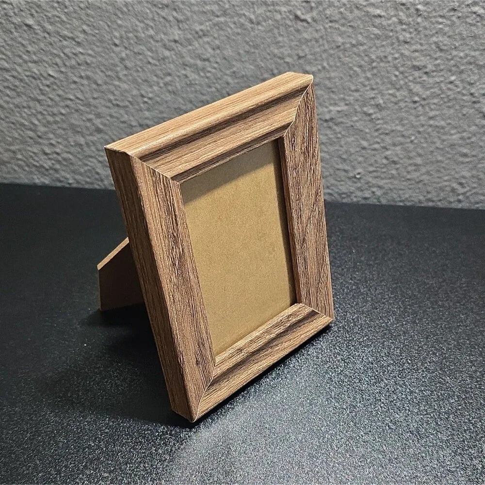 MSPCI 2.5x3.5 Brown Wood Grain Photo Frame w/ Glass Freestanding Portrait